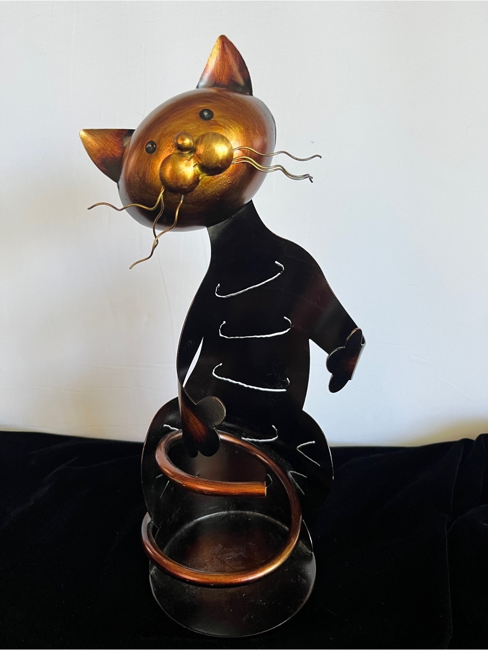 Tooarts CAT Shaped Bronze Color Metal Sculpture Wine Holder Home Decor Caddy
